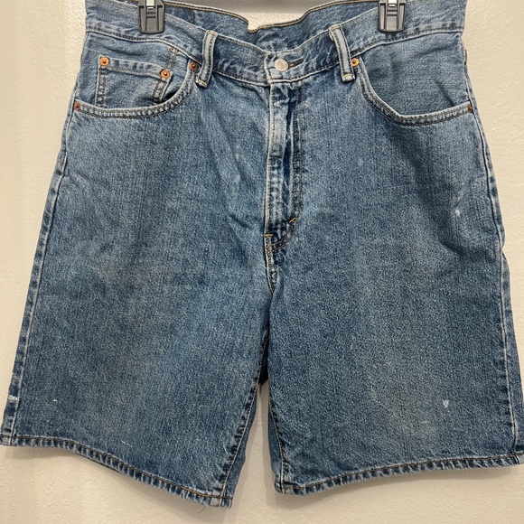 Vintage 90s Light Wash Levi's 550s Baggy Fit Jorts - Picture 1 of 4